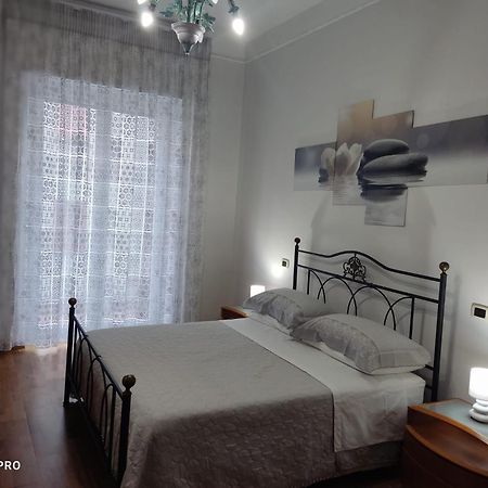 Residenza Regina Margherita กาสเตลลัมมาเร ดิ สตาเบีย ภายนอก รูปภาพ